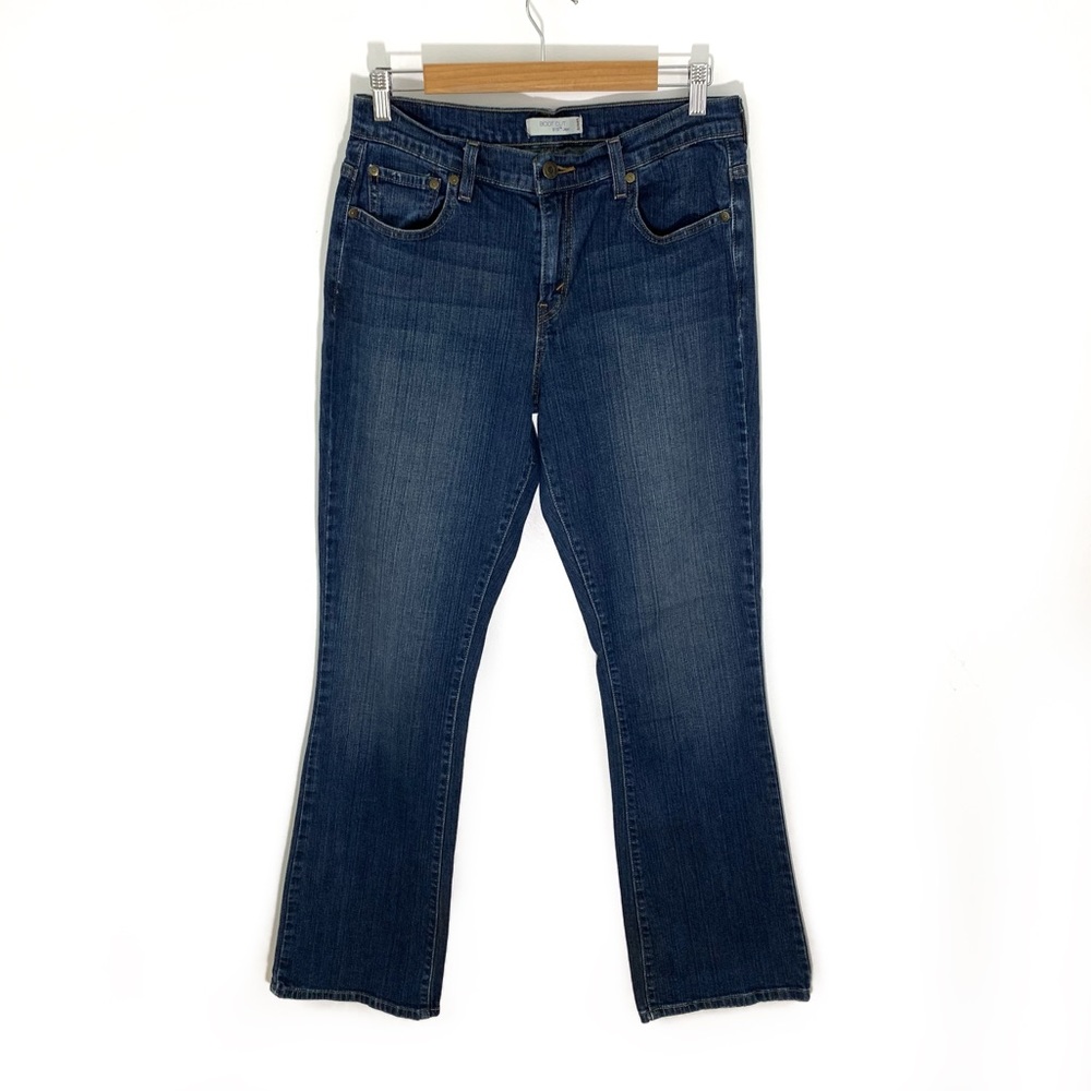 Levi's | 515 Bootcut Medium Wash Jeans Size 8 Long